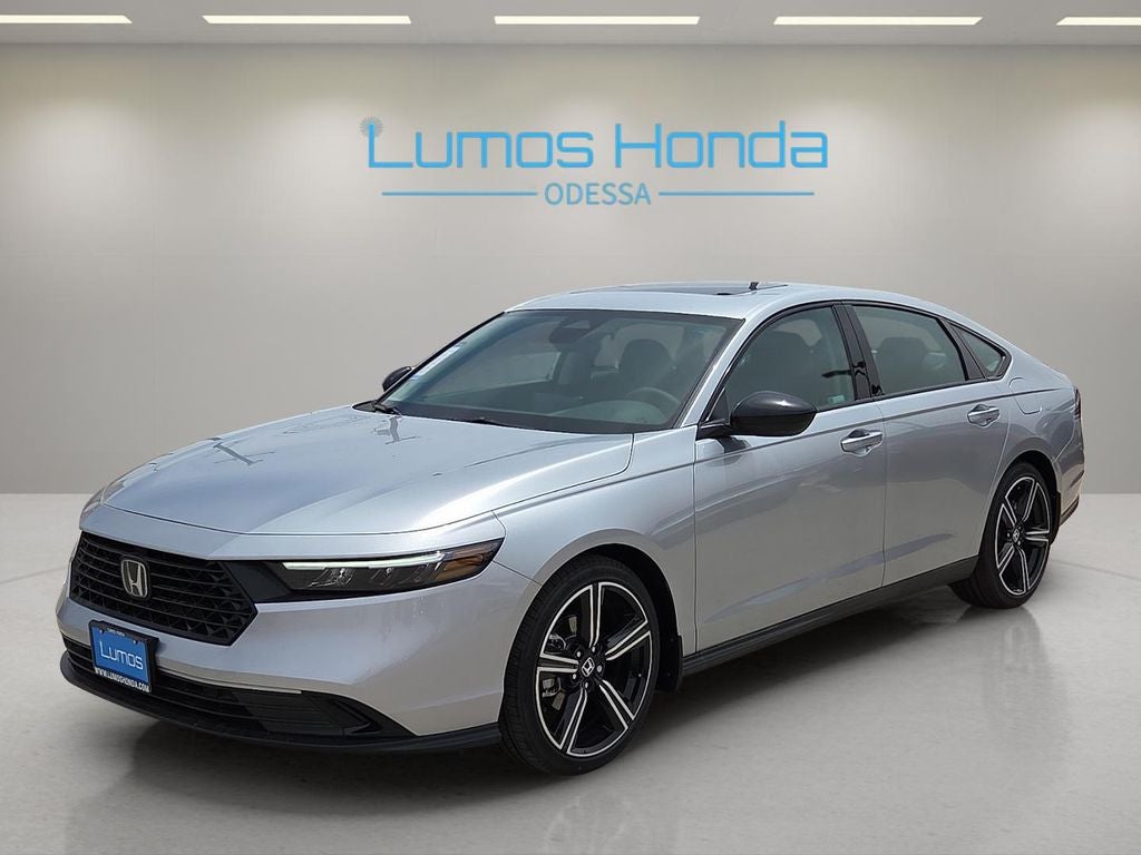 2026 Honda Accord SE in Solar Silver Metallic — front three-quarter view